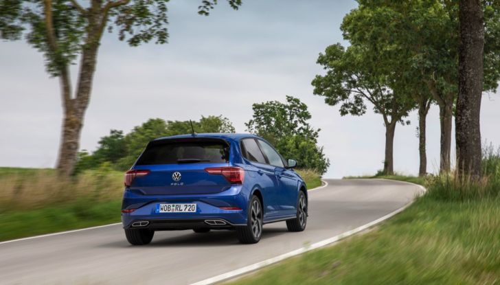 [VIDEO] Nuova Volkswagen Polo Restyling 2022: Prova su strada, opinioni, versioni e prezzi - Foto 8 di 41
