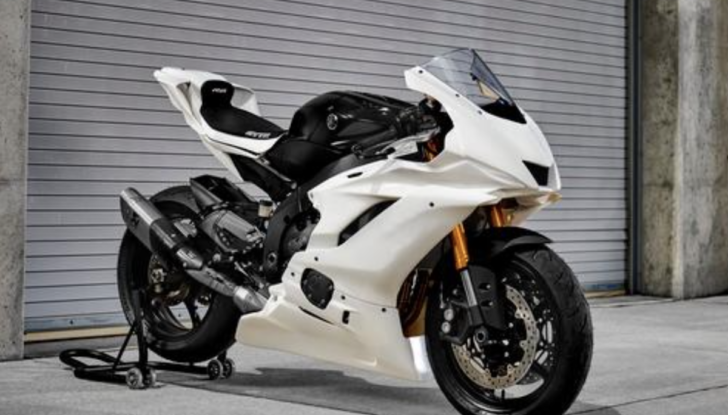 Yamaha: presentate la R6 Race e la R6 GYTR MY 2022 - Foto 11 di 14