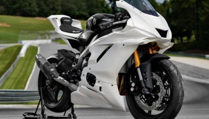 Yamaha: presentate la R6 Race e la R6 GYTR MY 2022 - Foto 6 di 14