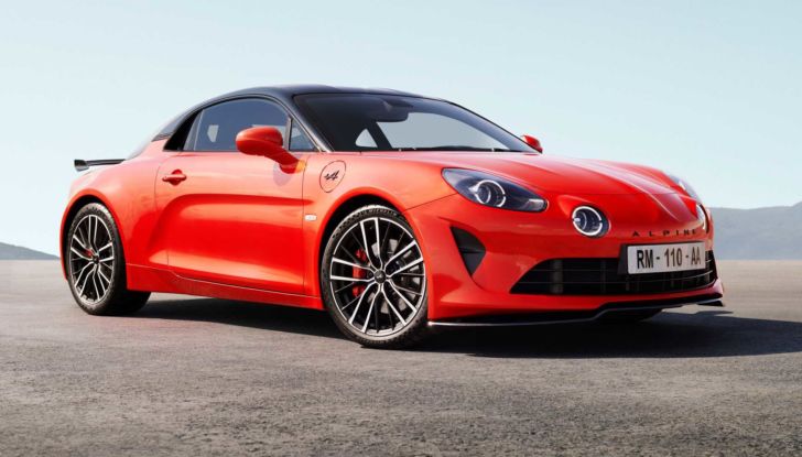 Alpine A110 2022: la sportiva francese si rinnova in tre versioni (base, GT e S) - Foto 1 di 22