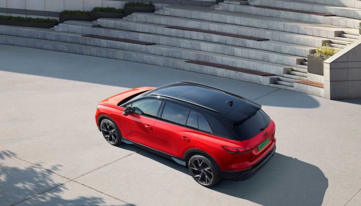 Audi Q5 e-tron: il nuovo SUV elettrico dei Quattro Anelli - Foto 11 di 17