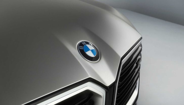 BMW XM: la prima sportiva della divisione Motorsport è una plug-in da 750 CV - Foto 6 di 16