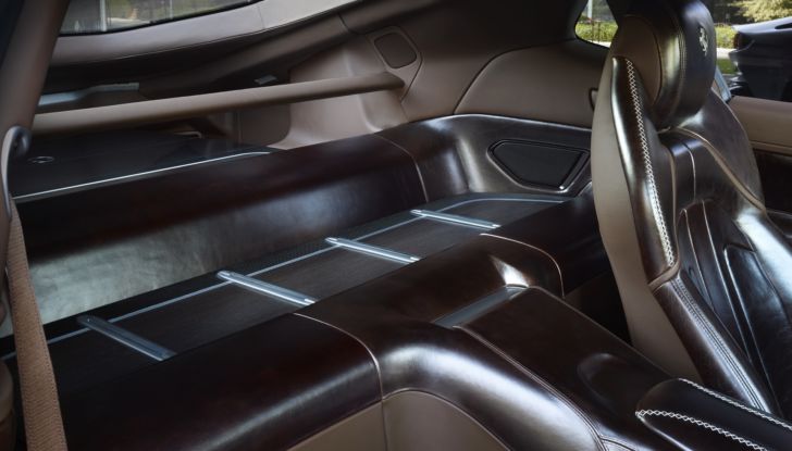 Ferrari BR20: la one-off con motore V12 deriva dalla GTC4 Lusso - Foto 5 di 5