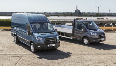 Ford E-Transit: il furgone elettrico dell’Ovale Blu debutta a Milano