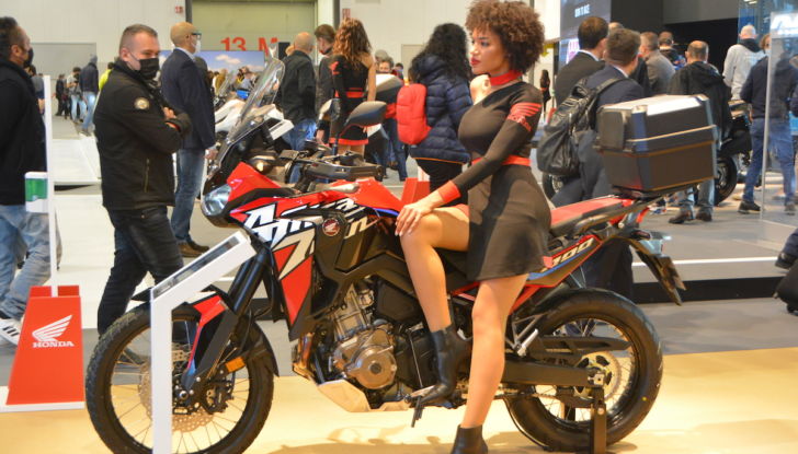 LE più belle ragazze di EICMA 2021 - Foto 6 di 51