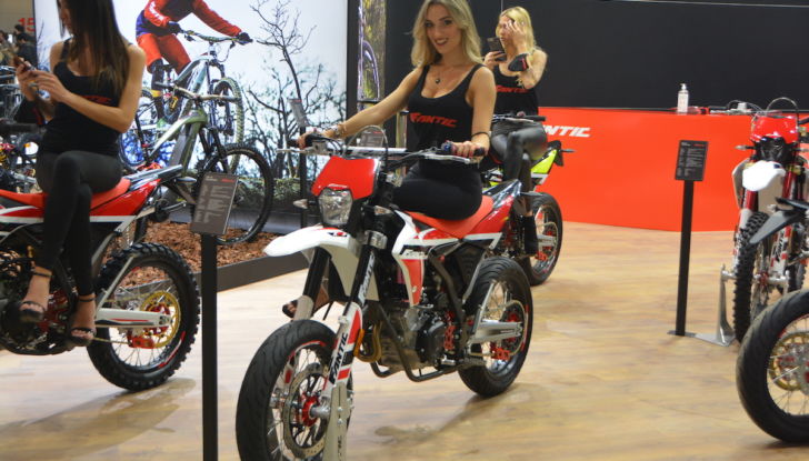 LE più belle ragazze di EICMA 2021 - Foto 7 di 51