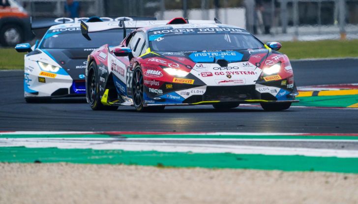 A Misano la Vincenzo Sospiri vince le Finali Mondiali Lamborghini 2021 - Foto 10 di 40
