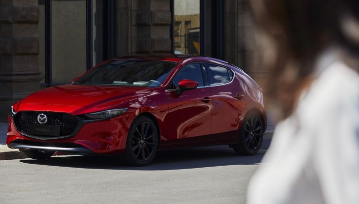 Mazda3 MY2022: hatchback e sedan, è già ordinabile da 24.850 Euro - Foto 2 di 12