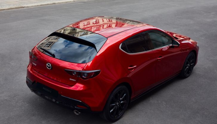 Mazda3 MY2022: hatchback e sedan, è già ordinabile da 24.850 Euro - Foto 5 di 12
