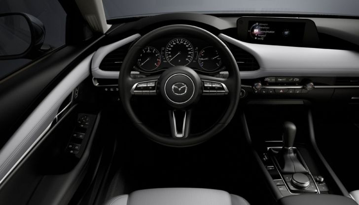 Mazda3 MY2022: hatchback e sedan, è già ordinabile da 24.850 Euro - Foto 10 di 12