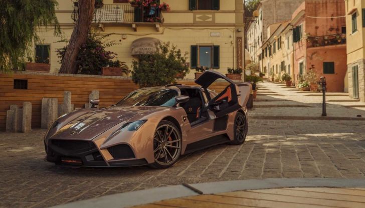 Mazzanti Evantra Pura: l’hypercar italiana su misura ha un V8 da 761 cavalli - Foto 3 di 7