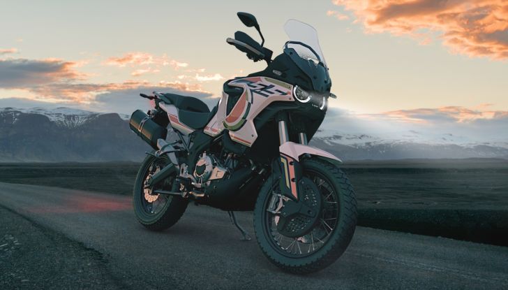 MV Agusta 9.5 Project, la maxi enduro è pronta al debutto ufficiale - Foto 2 di 12