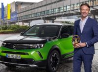 Opel Mokka-e: l’elettrica tedesca vince il Volante d’Oro 2021