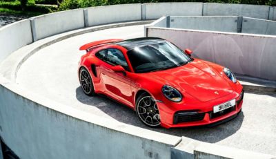 Porsche 911: prima dell’ibrido, in arrivo tre nuove versioni speciali