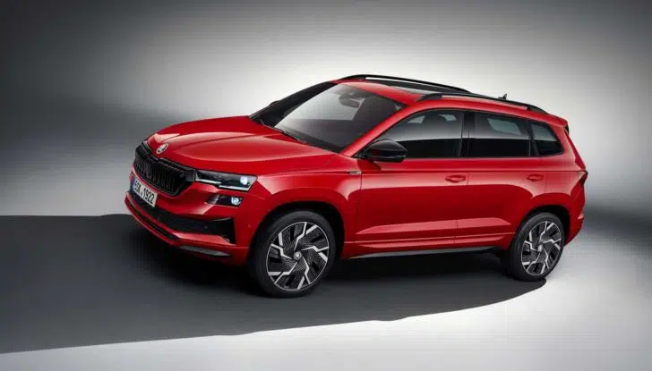 Skoda Karoq 2022: il restyling è più tecnologico ed eco-sostenibile - Foto 13 di 18