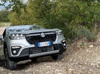 Suzuki S-Cross Hybrid: prova su strada del Full Hybrid 140V