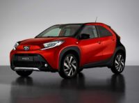 Toyota Aygo X: la citycar giapponese diventa un piccolo crossover urbano