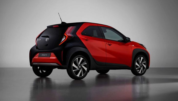 Toyota Aygo X prova su strada, caratteristiche e prezzi - Foto 4 di 13