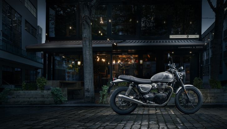 Triumph Daytona 660: c’è la data della presentazione - Foto 8 di 22