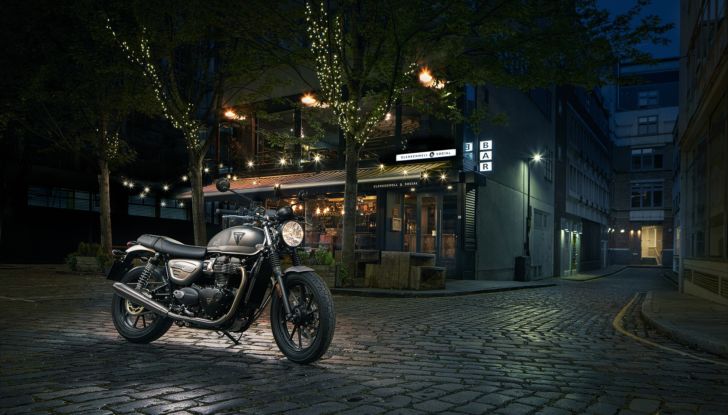 Triumph Daytona 660: c’è la data della presentazione - Foto 7 di 22