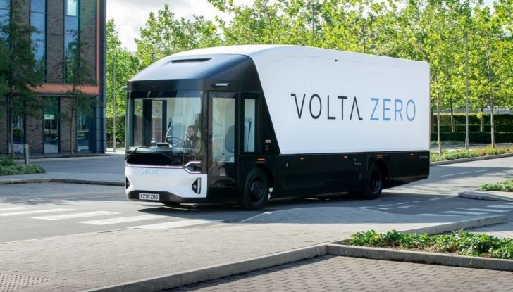 Volta Zero: il camion elettrico anglo-svedese pronto per i test su strada - Foto 6 di 18