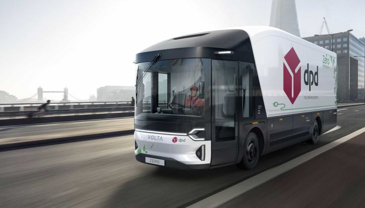Volta Zero: il camion elettrico anglo-svedese pronto per i test su strada - Foto 7 di 18