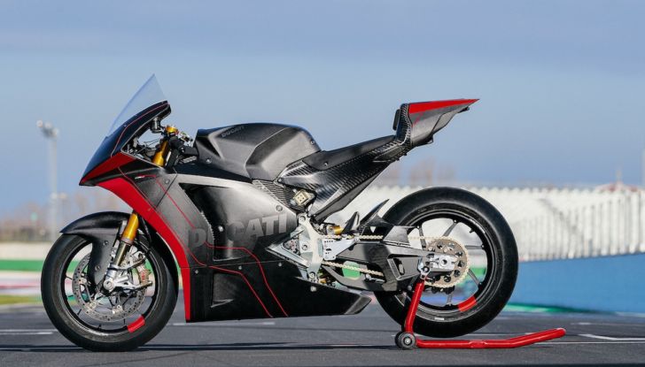 Ducati MotoE in pista per prima volta a Misano - Foto 3 di 6