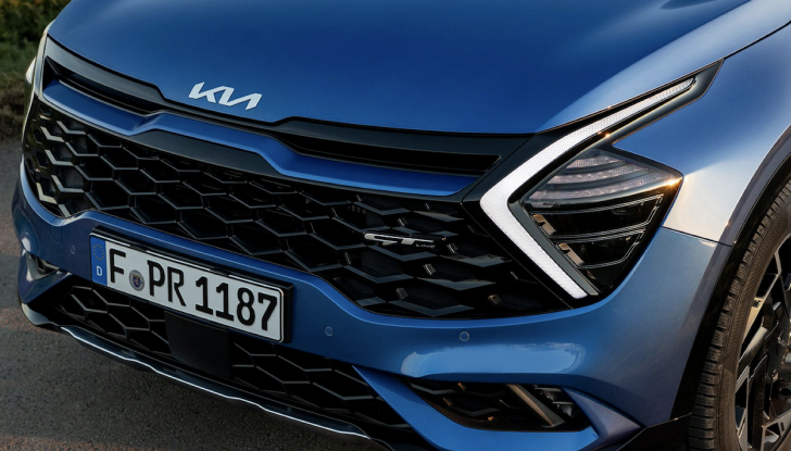 Kia Sportage 2022: nei concessionari dal 15 gennaio, prezzo lancio di 25.950 Euro - Foto 10 di 16