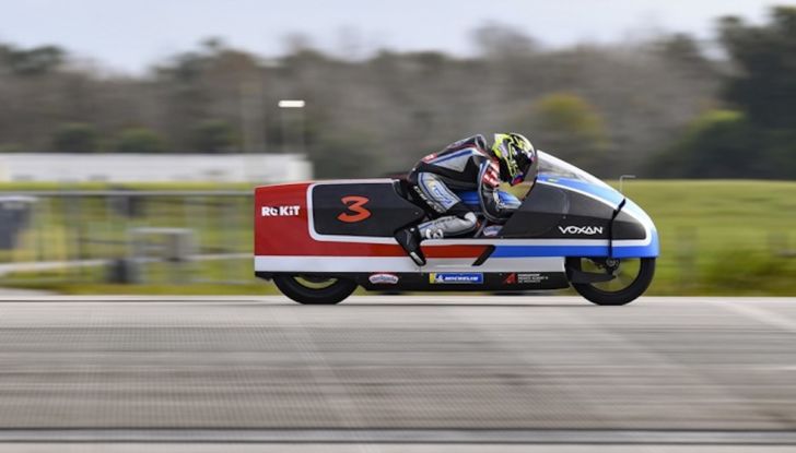 Max Biaggi da record: 470 km/h in sella a Voxan Wattman elettrica - Foto 6 di 8