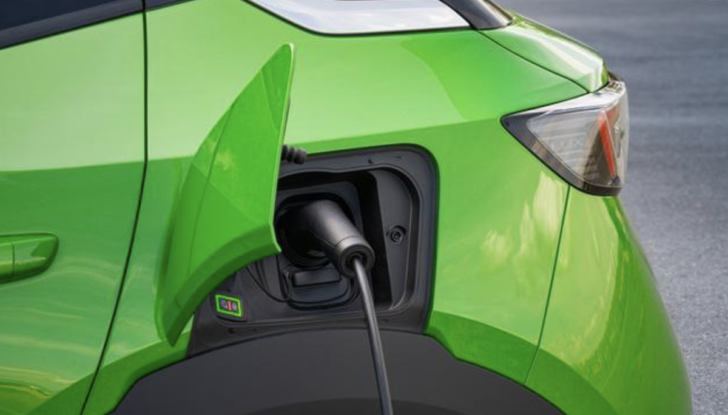 Opel: aumenta l’autonomia di Corsa-e e Mokka-e - Foto 1 di 8