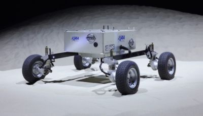 Nissan svela un nuovo prototipo di Rover lunare