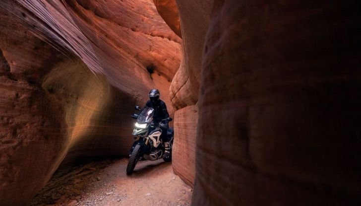 Triumph Tiger 1200, svelato il nuovo modello - Foto 13 di 17