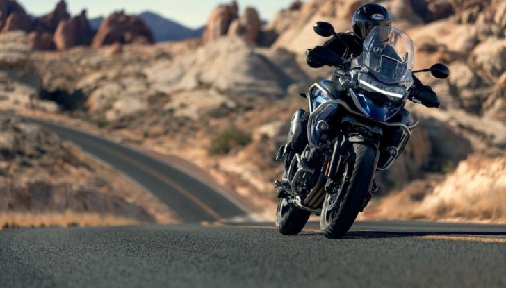 Triumph Tiger 1200, svelato il nuovo modello - Foto 8 di 17