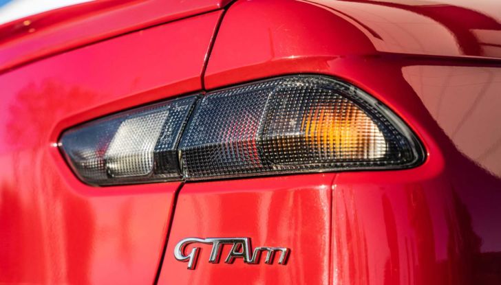 Alfa Romeo 156: questa GTA modificata chiude il cerchio con la Giulia GTAm - Foto 12 di 21