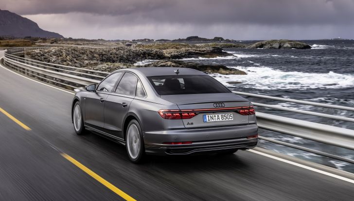 Audi A8 TFSI e 2022: l’ibrida plug-in arriva a marzo da 115.500 Euro - Foto 6 di 17