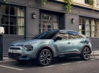Citroen ë-C4 2022: l’autonomia del crossover elettrico aumenta a 357 km