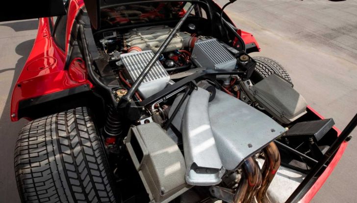 La “regina” torna in vendita: all’asta una delle ultime Ferrari F40 del 1992! - Foto 9 di 12