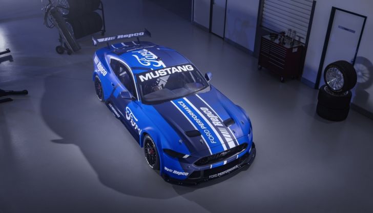 Ford Mustang GT: la Gen3 debutterà in pista nel 2023 - Foto 2 di 5