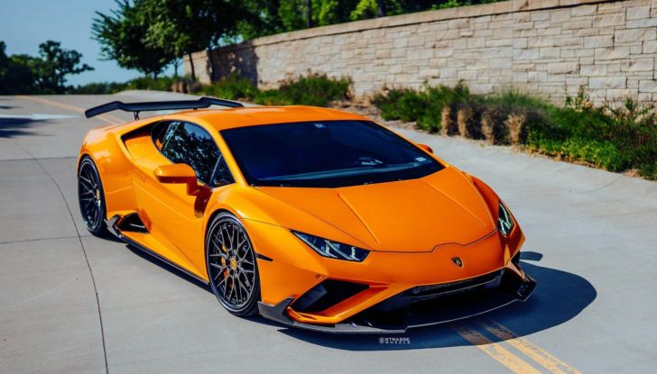 Ecco come rendere simile una Lamborghini Huracán Evo alla STO da pista! - Foto 3 di 15