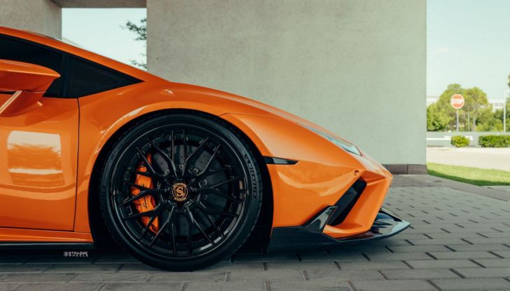 Ecco come rendere simile una Lamborghini Huracán Evo alla STO da pista! - Foto 12 di 15