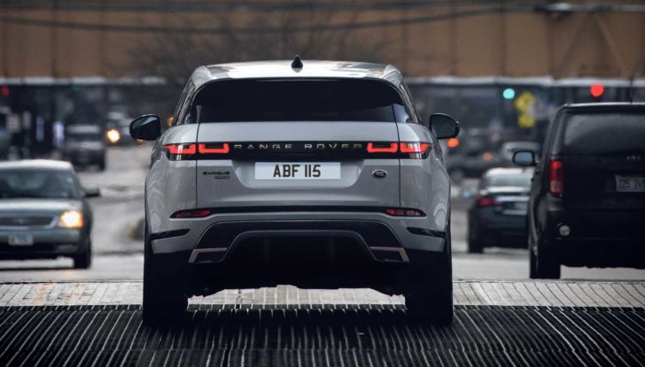 Range Rover Evoque e Land Rover Discovery Sport: tutte le novità 2023 - Foto 5 di 6