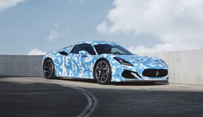 Maserati MC20 Cabrio: la supercar a cielo aperto si mostra al pubblico