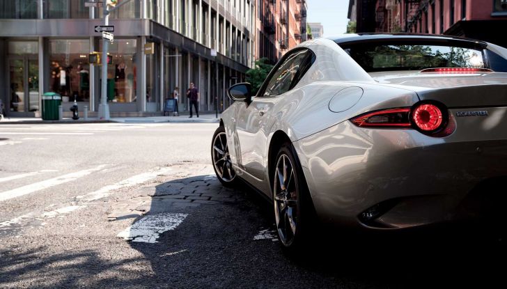 Raduno Mazda MX-5 18 settembre: aperta la vendita dei biglietti - Foto 4 di 10