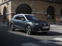 Seat Smart Family: l’offerta che aggiunge monopattino e scooter alla Arona TGI