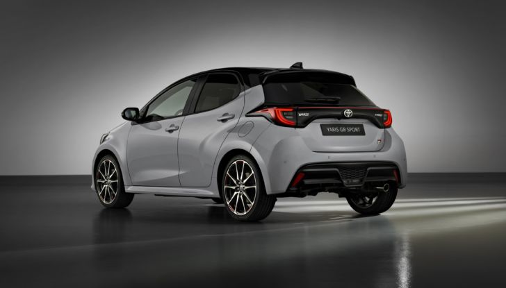 Novità Toyota 2022: il futuro è sportivo (GR86) e a idrogeno (GR Yaris H2) - Foto 29 di 46