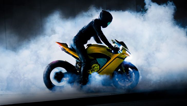Damon Hypersport: la moto elettrica da record prova a conquistare l’Europa - Foto 4 di 14
