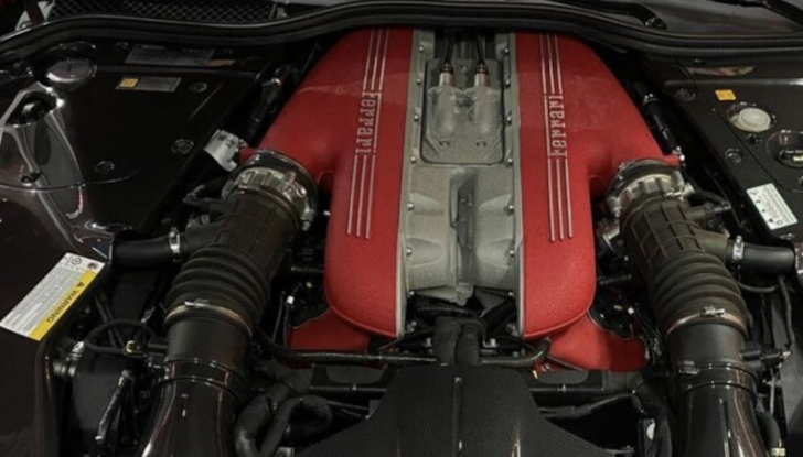 La Ferrari F12tdf di Kimi Raikkonen in vendita a un prezzo da record - Foto 2 di 8