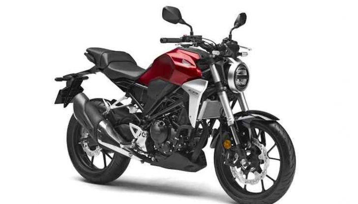 Honda CB300R MY 2022: la cafè racer dall’animo sportivo - Foto 8 di 8