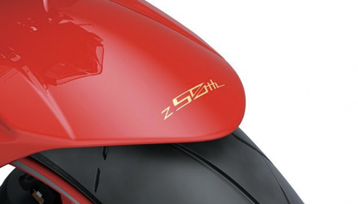 Kawasaki festeggia i 50 anni della famiglia Z con quattro modelli celebrativi - Foto 1 di 11