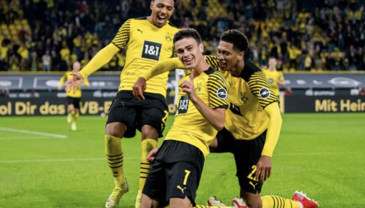 Opel Rocks-e 09: ecco la livrea coi colori del Borussia Dortmund - Foto 9 di 9